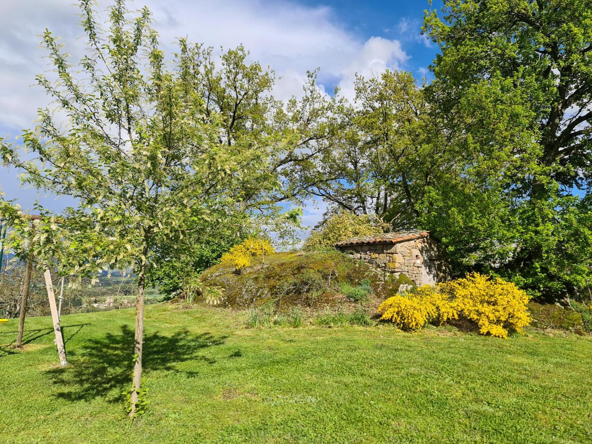 Gite Chez Tiane Saint-Flour-L'Etang Exteriér fotografie